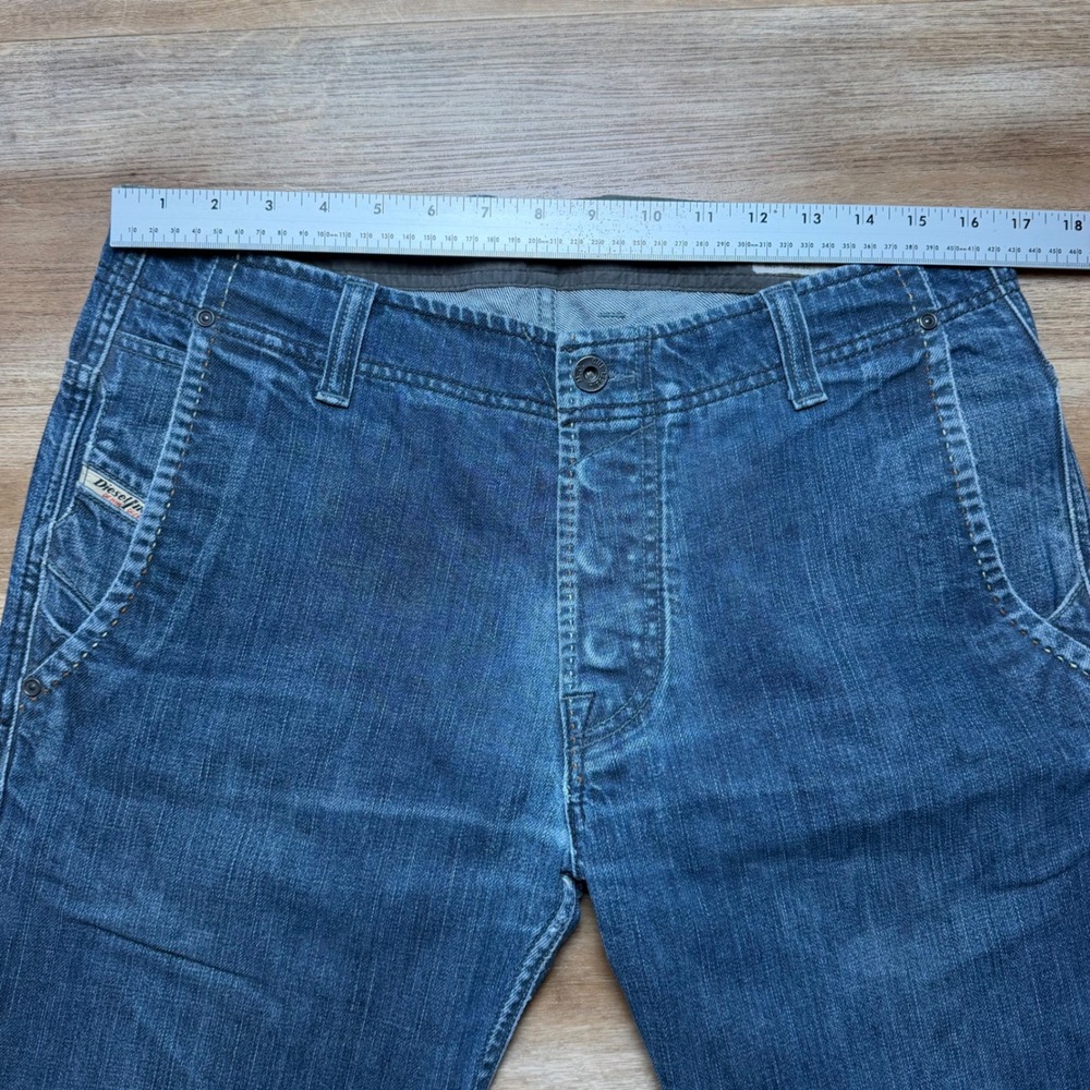 Diesel Revick Jeans Mens 32x32 Dark Blue Straight Leg Button Fly 0088Z Italy - Picture 11 of 15